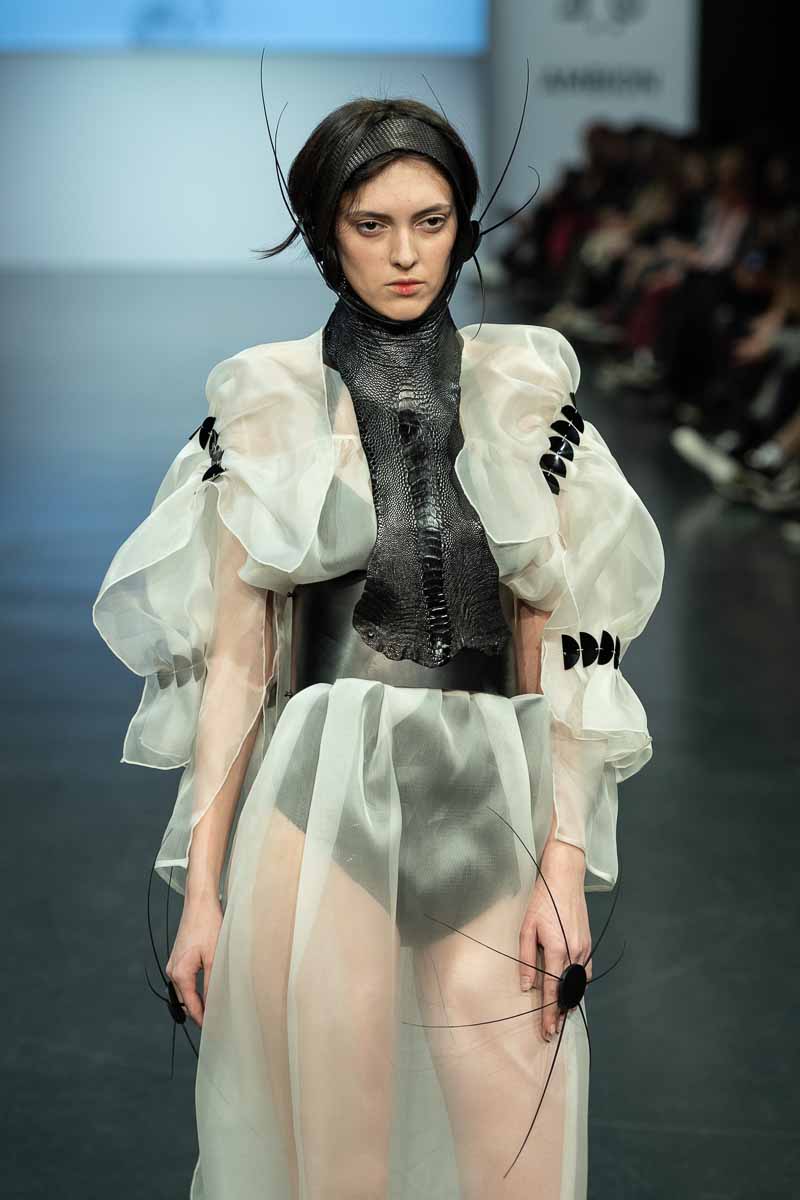 NEO_Fashion 2020 HTW Yevheniia Luchko -2937 – FashionWindows